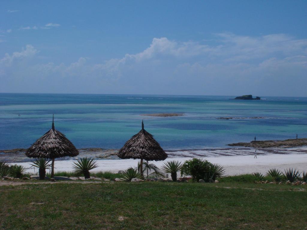 Garoda Resort Малинди Экстерьер фото