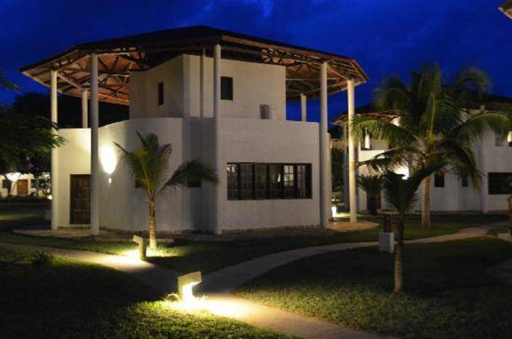 Garoda Resort Малинди Экстерьер фото