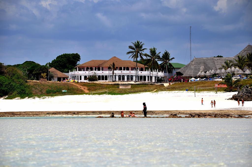 Garoda Resort Малинди Экстерьер фото