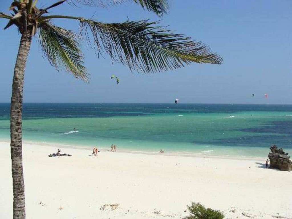 Garoda Resort Малинди Экстерьер фото